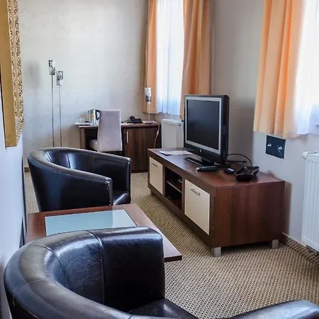 Rokoko - Free Parking Hotel