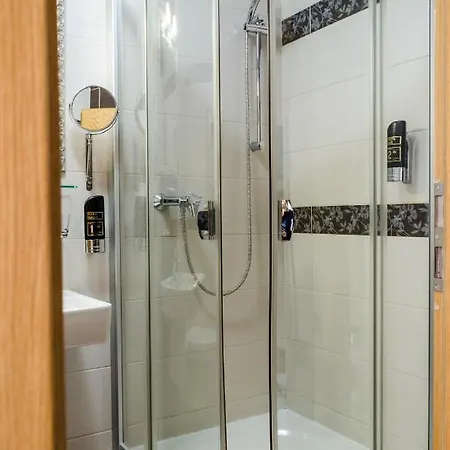 Rokoko - Free Parking Hotel